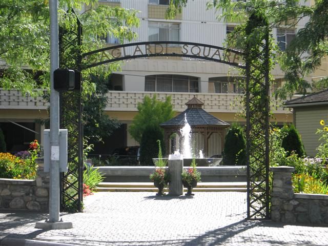 Gaglardi Square 18