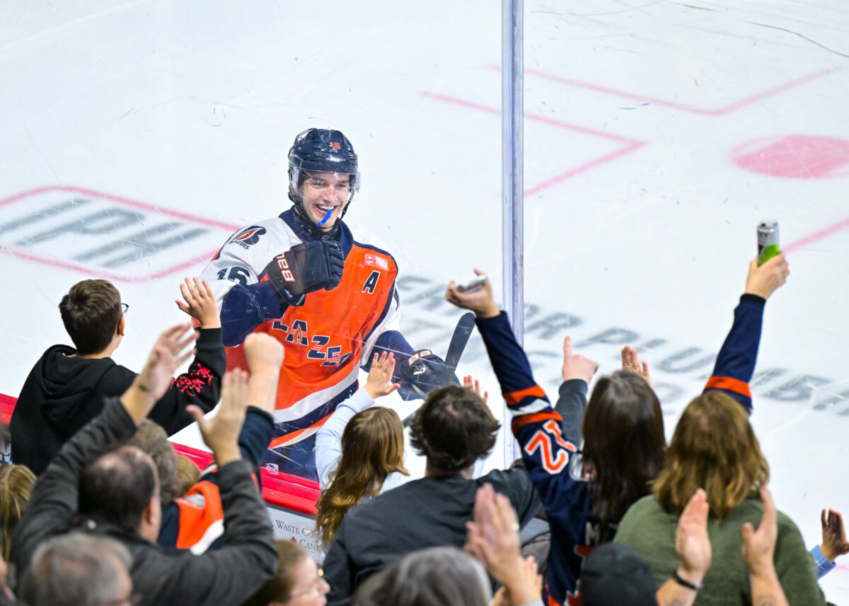 BLAZERS WIN 6-2 ON LEGENDS NIGHT