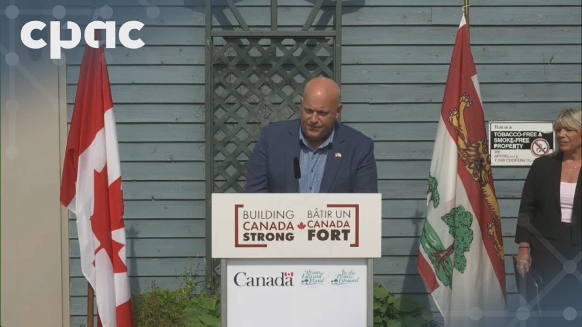 P.E.I. Premier Rob Lantz announces housing investment in Souris