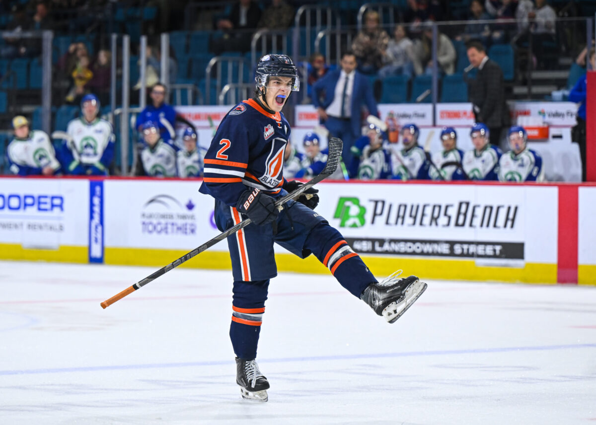 BLAZERS WIN 4-1 OVER BRONCOS